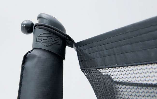 Батут Berg Favorit 380 + защитная сеть Safetynet Comfort (комплект) Батут Berg Favorit 380 + защитная сеть Safetynet Comfort (комплект)