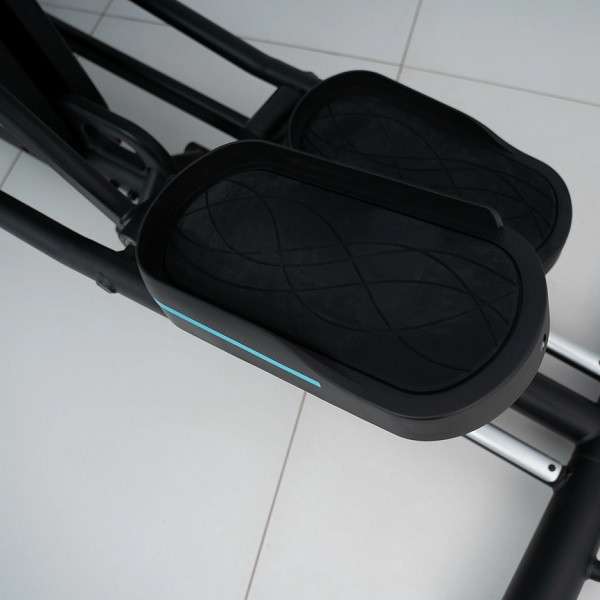 Эллиптический тренажер Oxygen Fitness PHANTOM M LCD Эллиптический тренажер Oxygen Fitness PHANTOM M LCD
